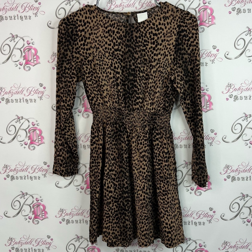 H&M dress ruffle hem cheetah animal print Brown Leopard Print Dress keyhole